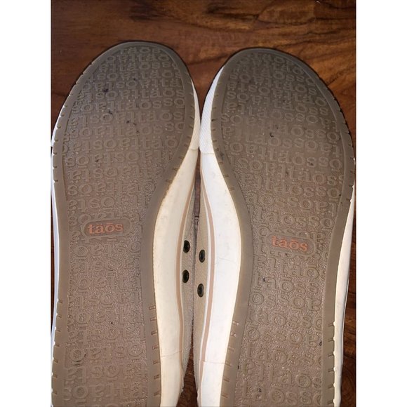 Taos Star Shoes Women's 9 1/2 Tan Brown Canvas Comfort Lace Up Casual Sneakers - Picture 7 of 8